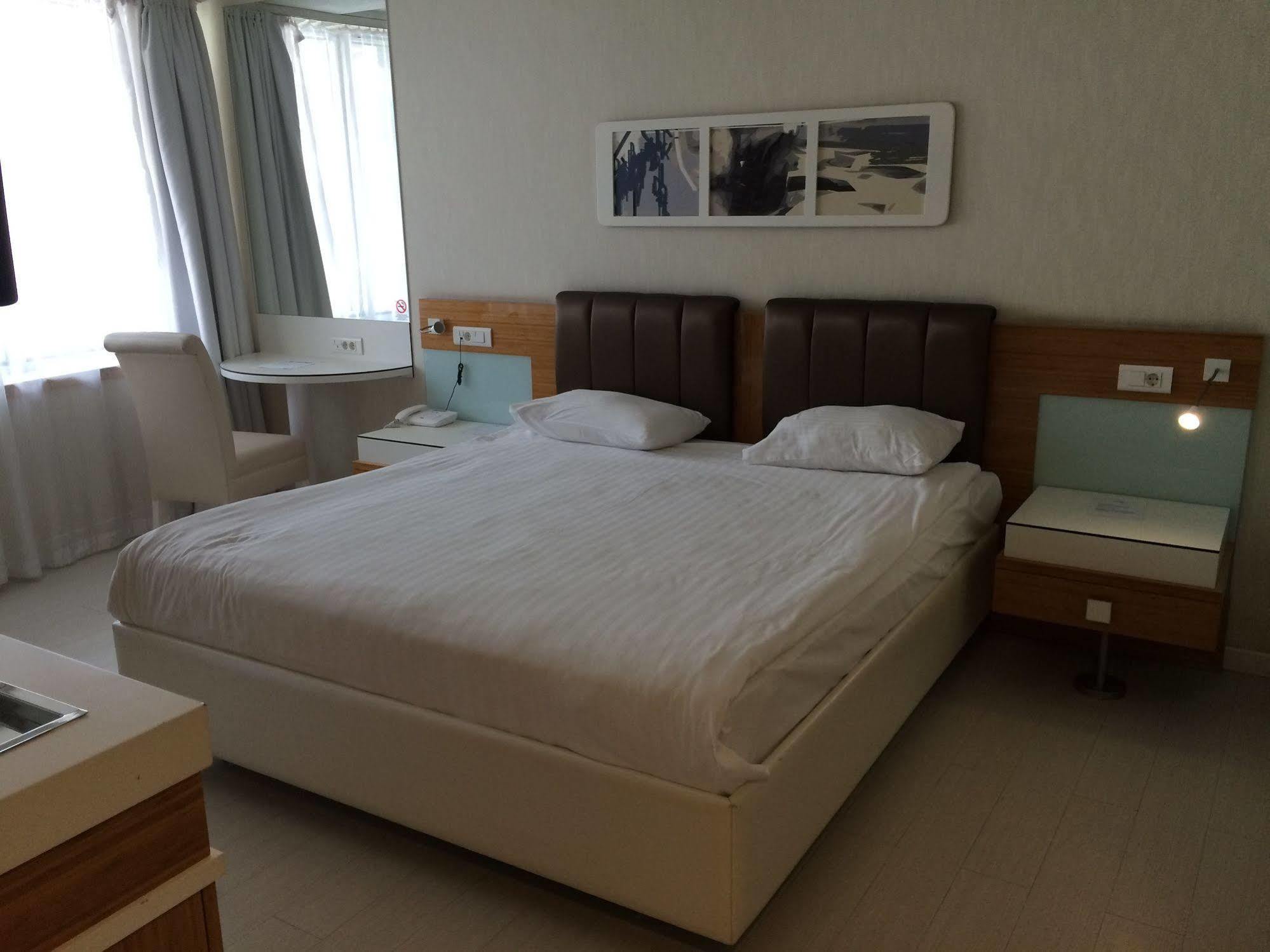 No 19 Boutique Hotel อังการา ภายนอก รูปภาพ